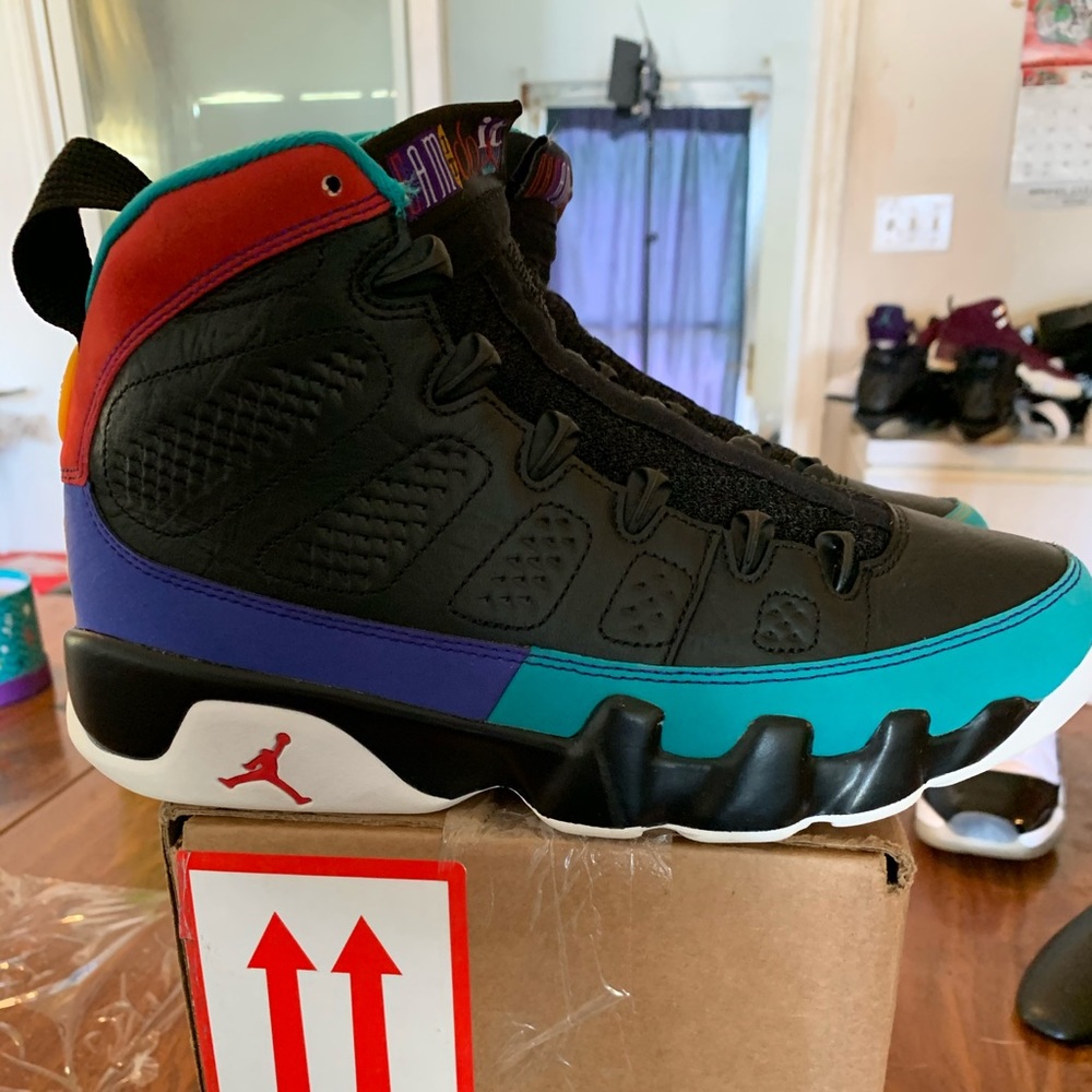 Air Jordan 9 Dream it Do it